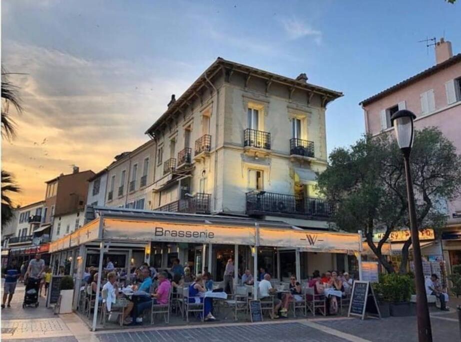 Proche Mer Et Centre Appart 2 Pieces Wifi&Clim Sainte-Maxime Zewnętrze zdjęcie
